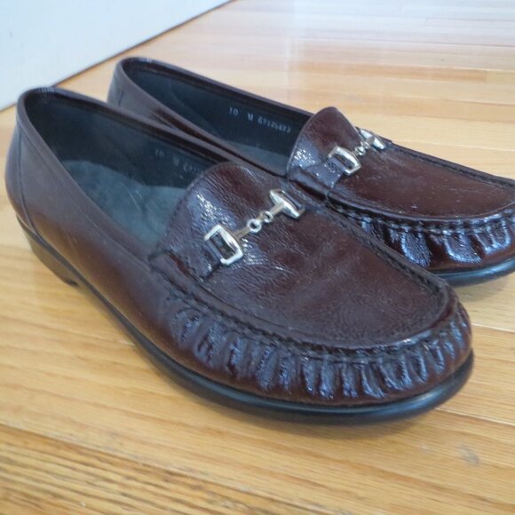 Women's Brown SAS Penny Loafers Wedges Slip On Shoes Size 10 M EUC - Picture 2 of 14